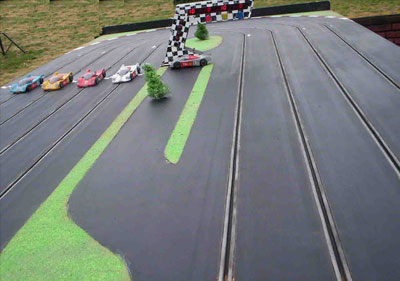 Juegos para animacion adultos. scalextric para animacion adultos